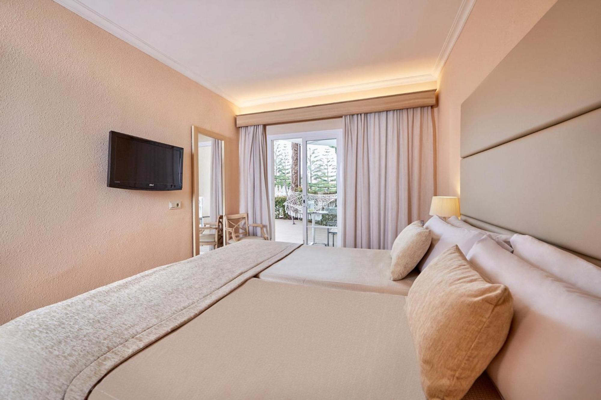 Aparthotel Zafiro Picafort