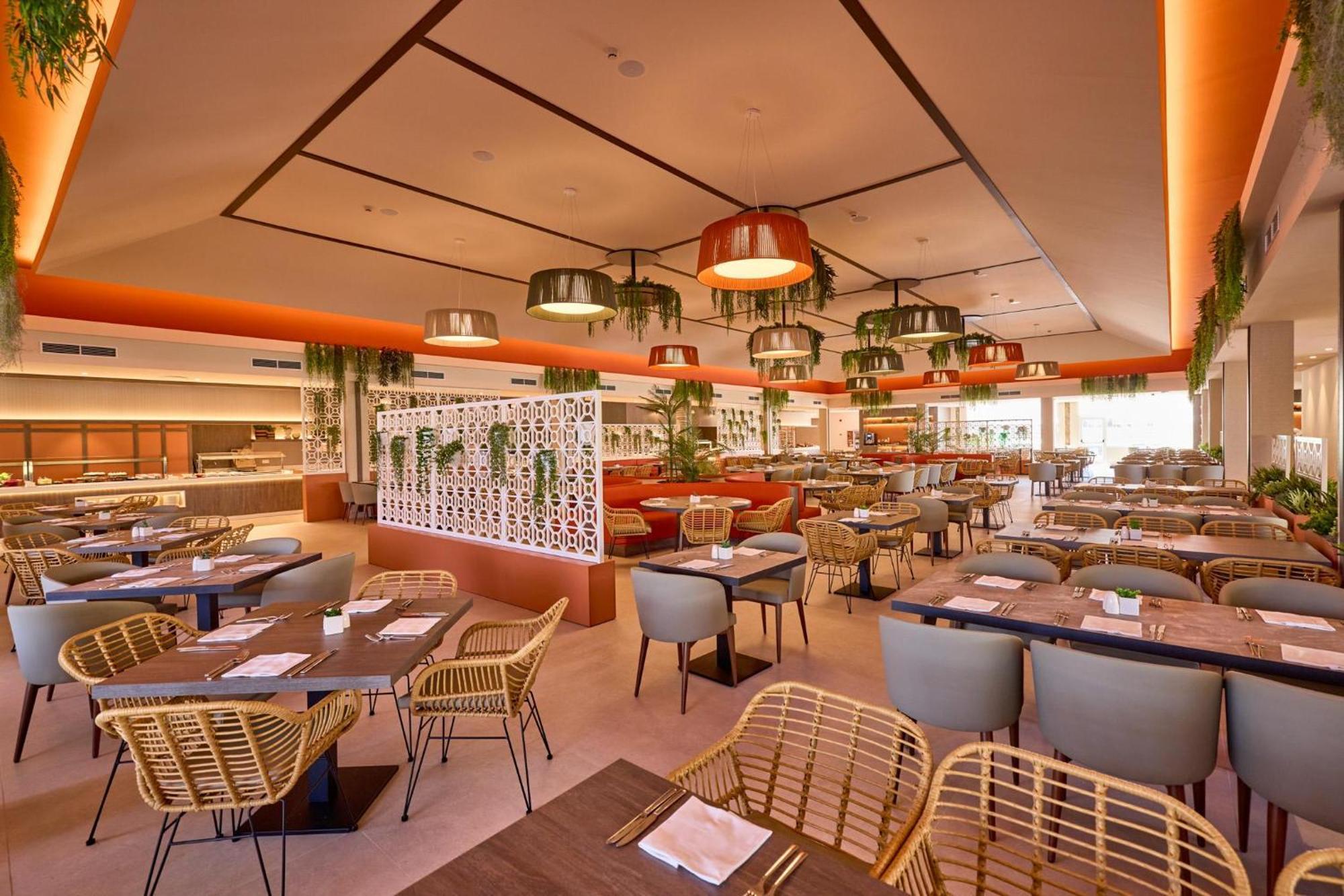 Apart-hotel Zafiro Picafort
