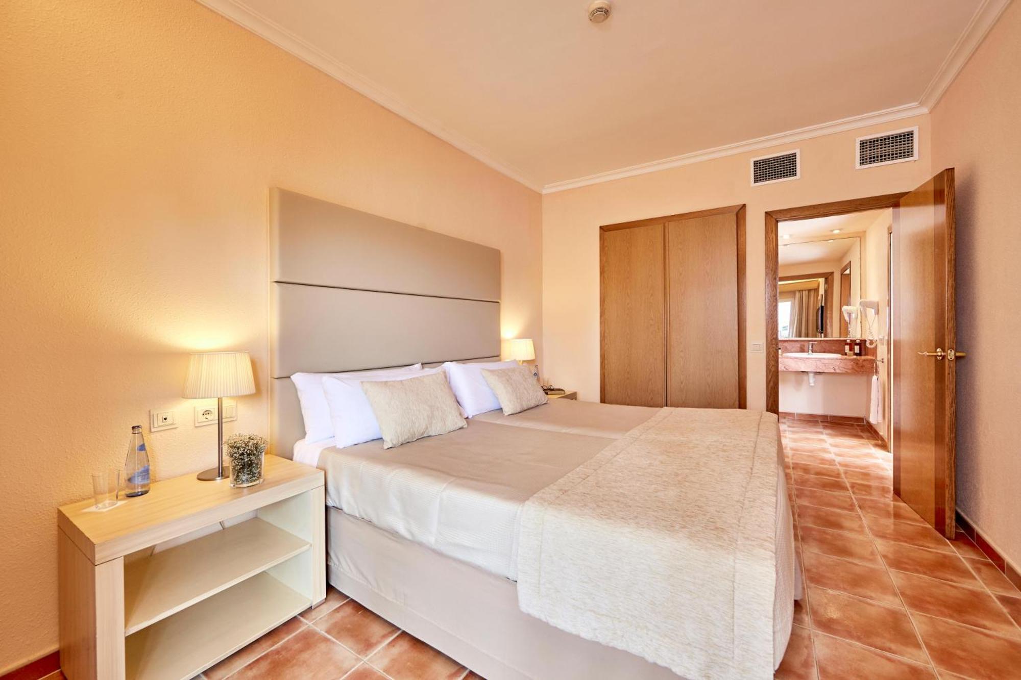 Hotel apartamentowy Zafiro Picafort Can Picafort (Mallorca)